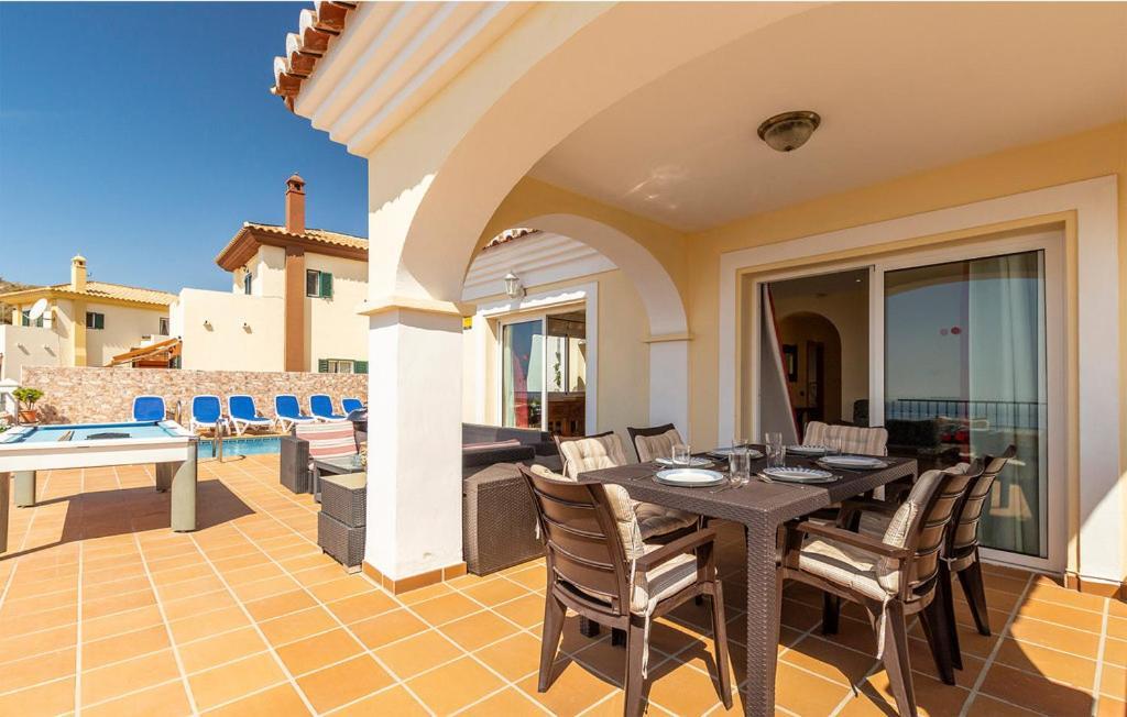 Vakantiehuis Luxury - La Pia Seaview *